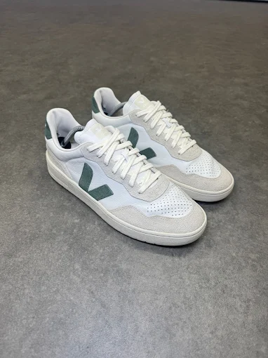 White and green Veja V-10 sneakers